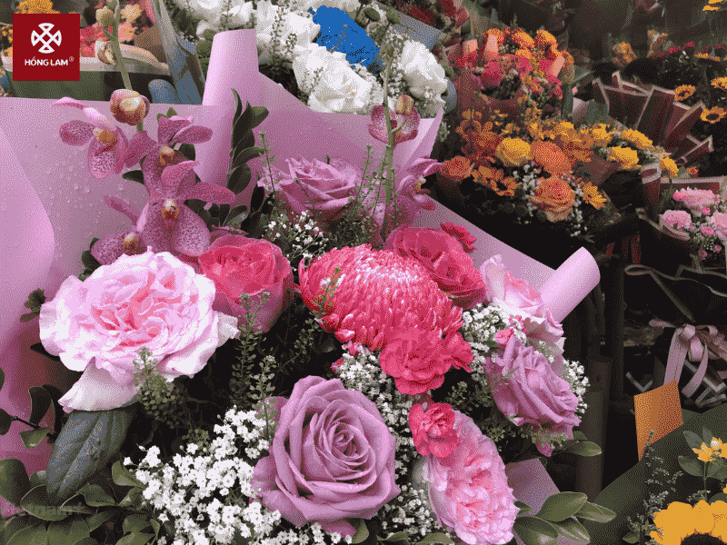 qua-tang-me-ngay-8-3